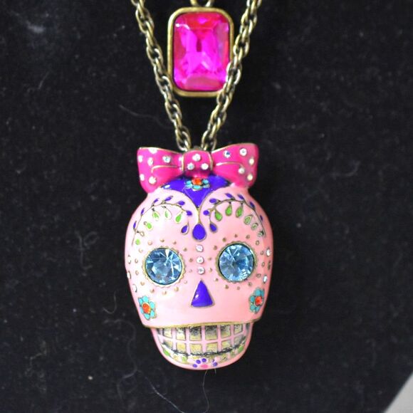 Betsey Johnson Retired Viva La Pink Sugar Skull Layerd Choker/Bib Necklace - Picture 2 of 4